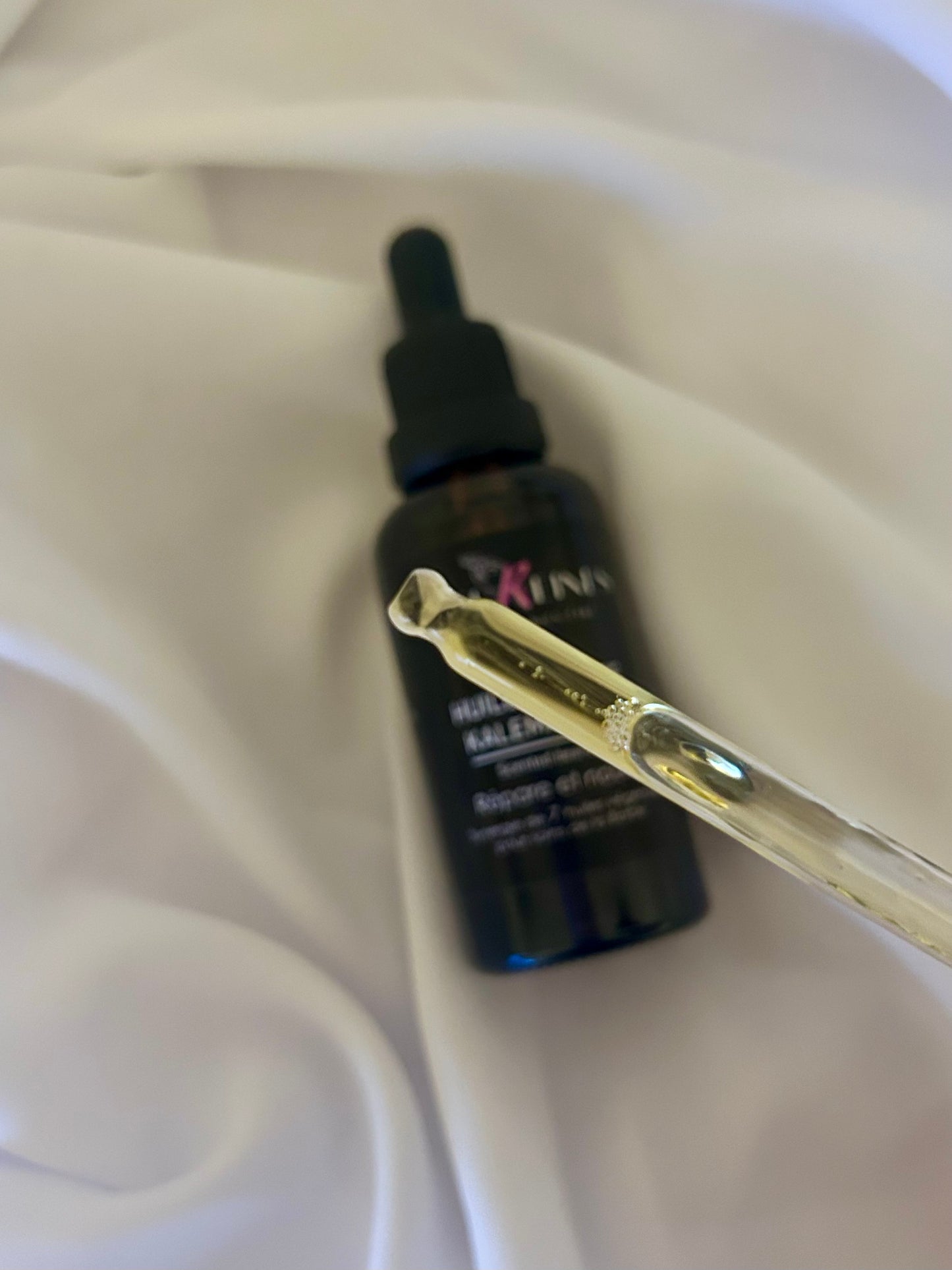 Huile à barbe naturelle au Kalemat Oud